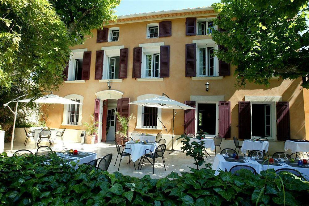 Les Jardins D'Anglise Hotell Six-Fours-les-Plages Exteriör bild