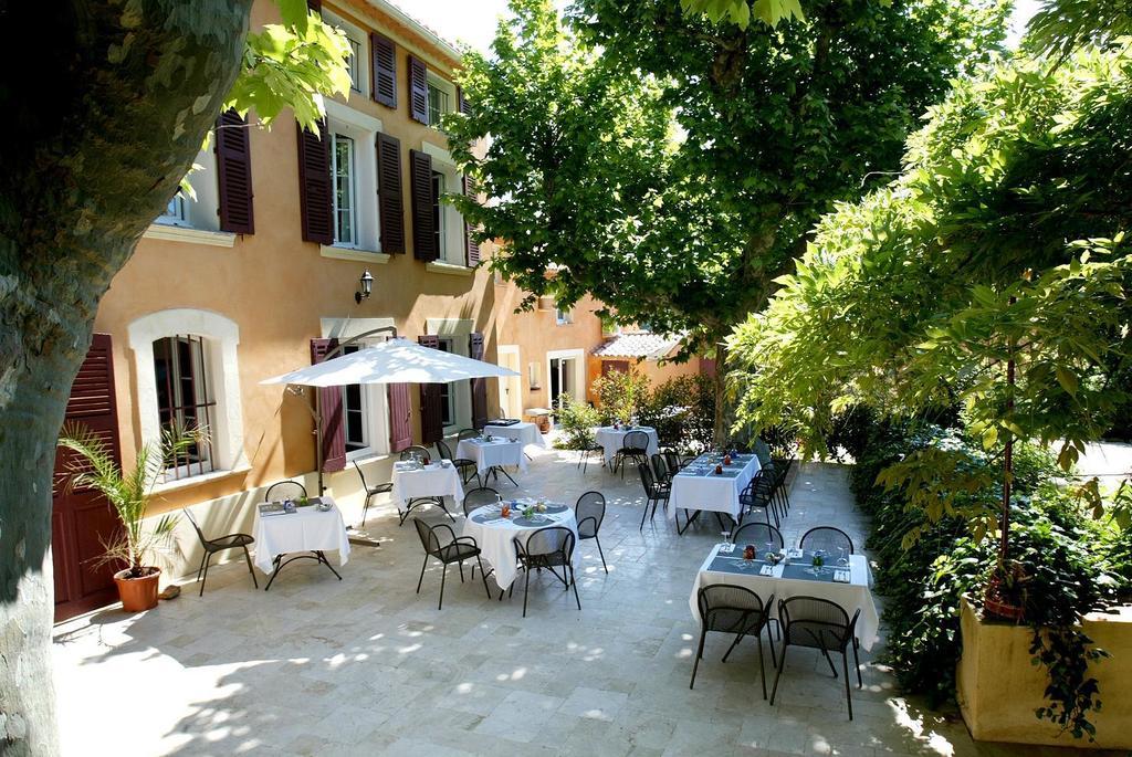 Les Jardins D'Anglise Hotell Six-Fours-les-Plages Exteriör bild