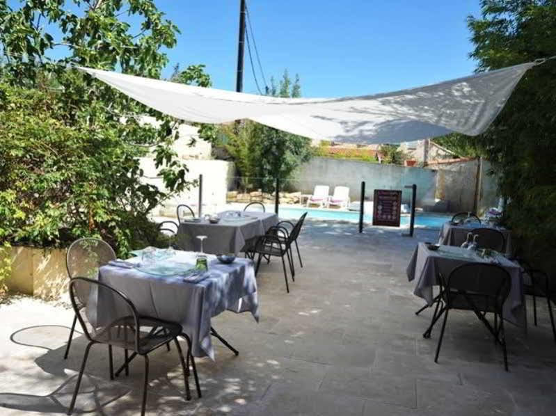 Les Jardins D'Anglise Hotell Six-Fours-les-Plages Exteriör bild