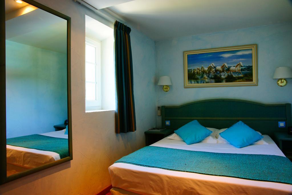 Les Jardins D'Anglise Hotell Six-Fours-les-Plages Exteriör bild