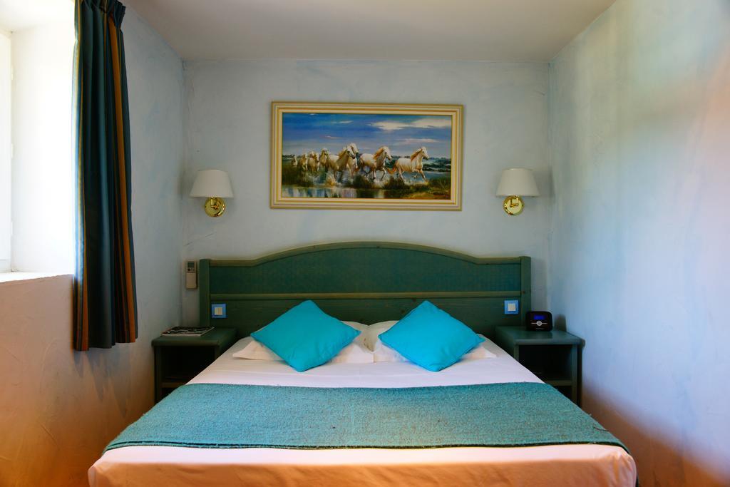 Les Jardins D'Anglise Hotell Six-Fours-les-Plages Exteriör bild